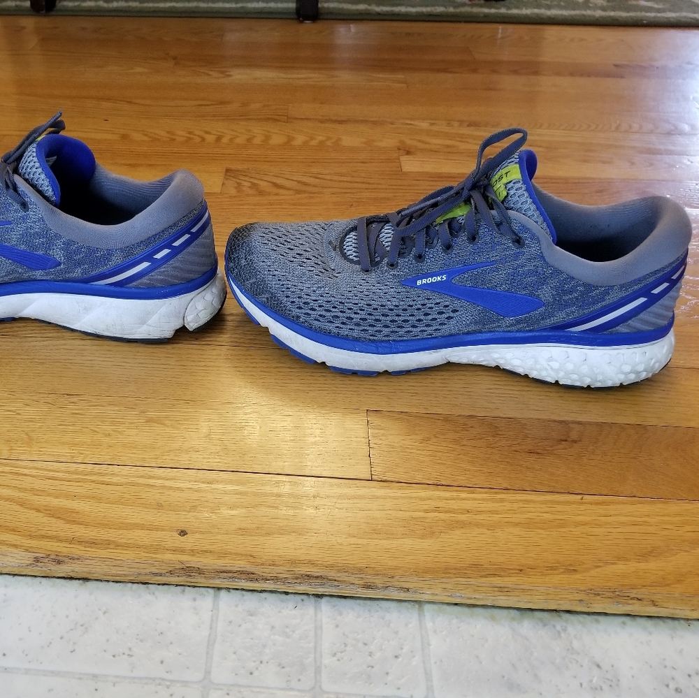 Brooks Ghost 11
